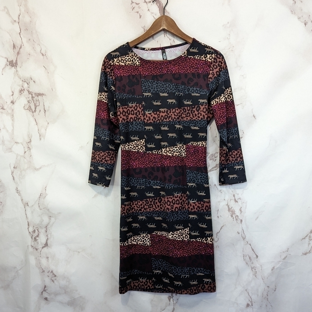 Victorias Secret Dress Medium Animal Print Leopard Sport Open Back 3/4 Sleeve
